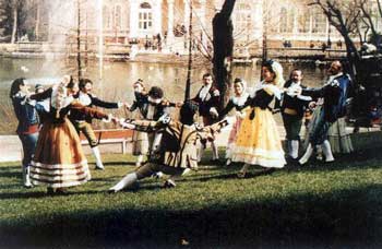 Grupo de Coros y Danzas Francisco de Goya de Madrid