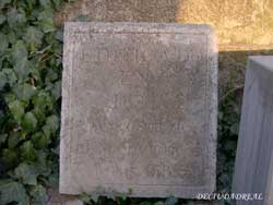 Placa de creacin del cementerio de Ciudad Real